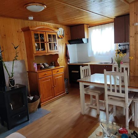 Cabana De Madera Especial Y Acogedora Cardenete Phòng bức ảnh